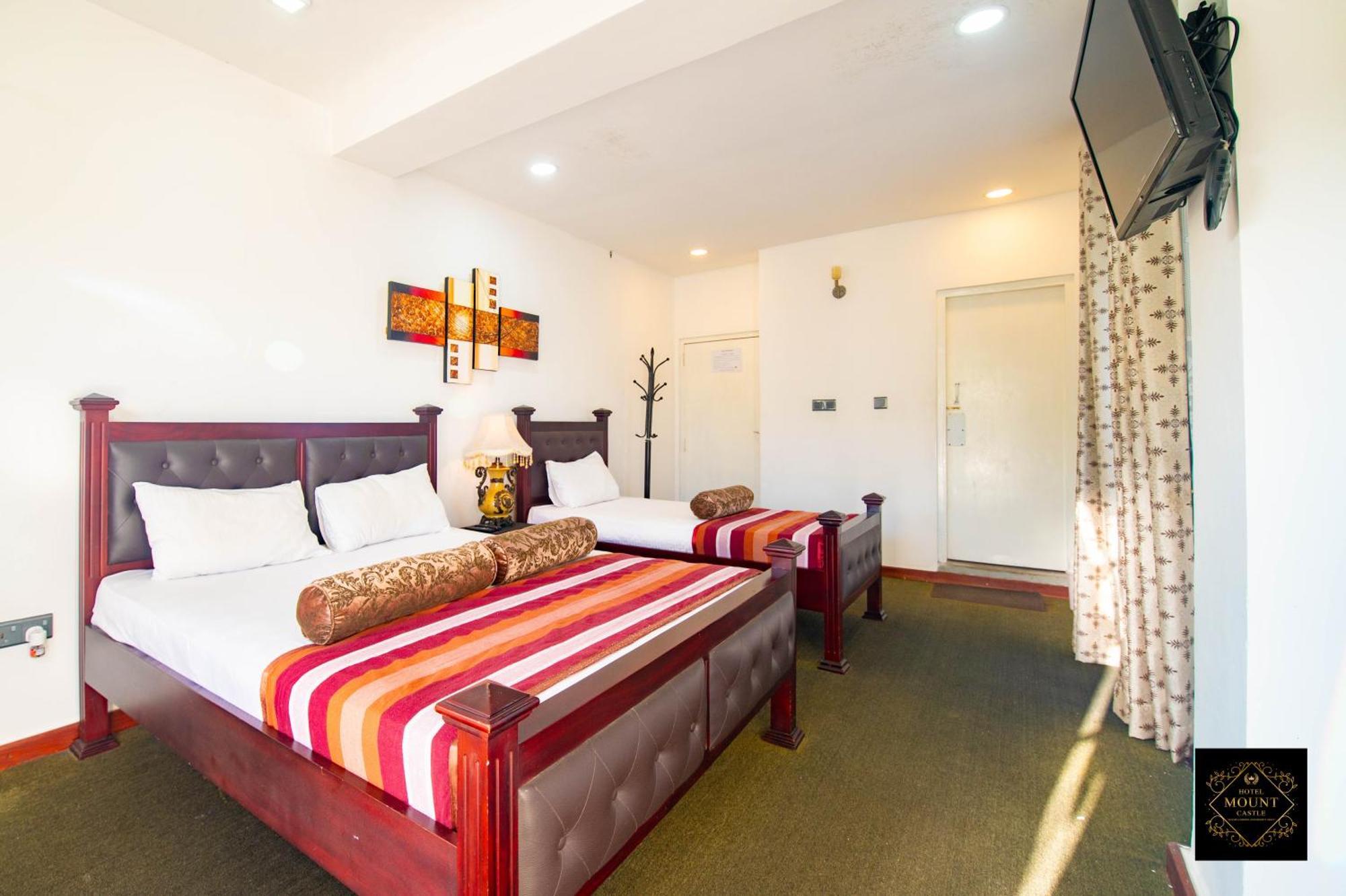 האטון Hotel Mount Castle מראה חיצוני תמונה
