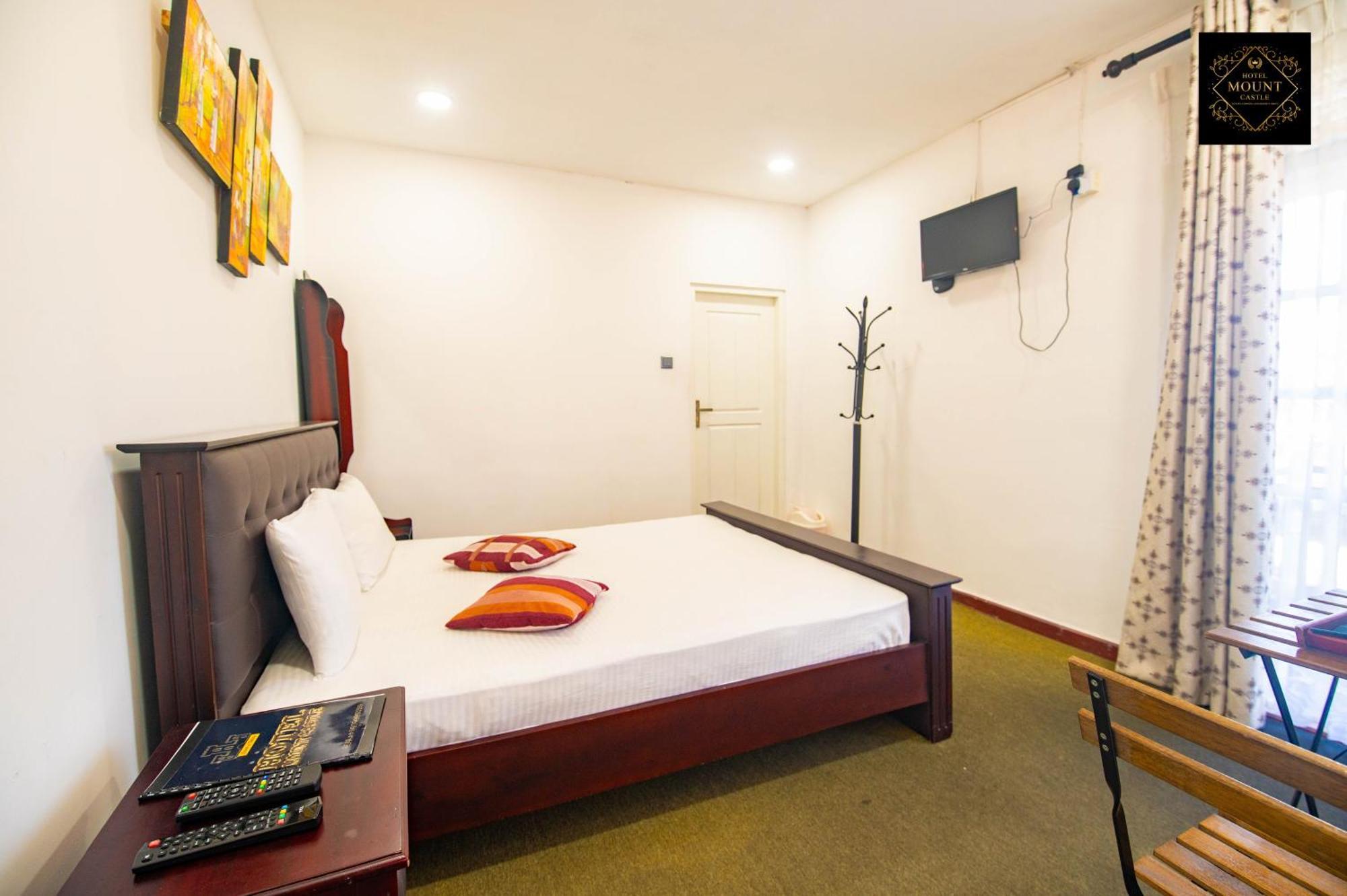 האטון Hotel Mount Castle מראה חיצוני תמונה