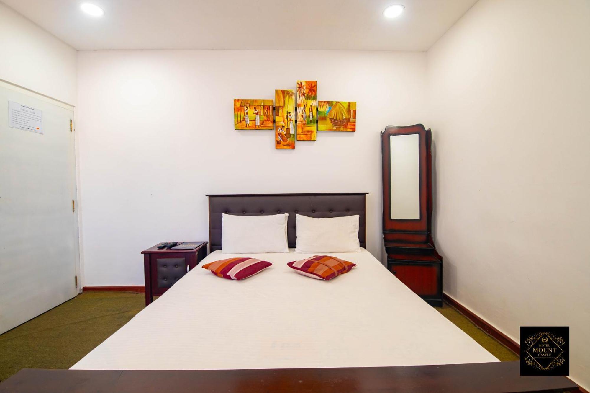 האטון Hotel Mount Castle מראה חיצוני תמונה