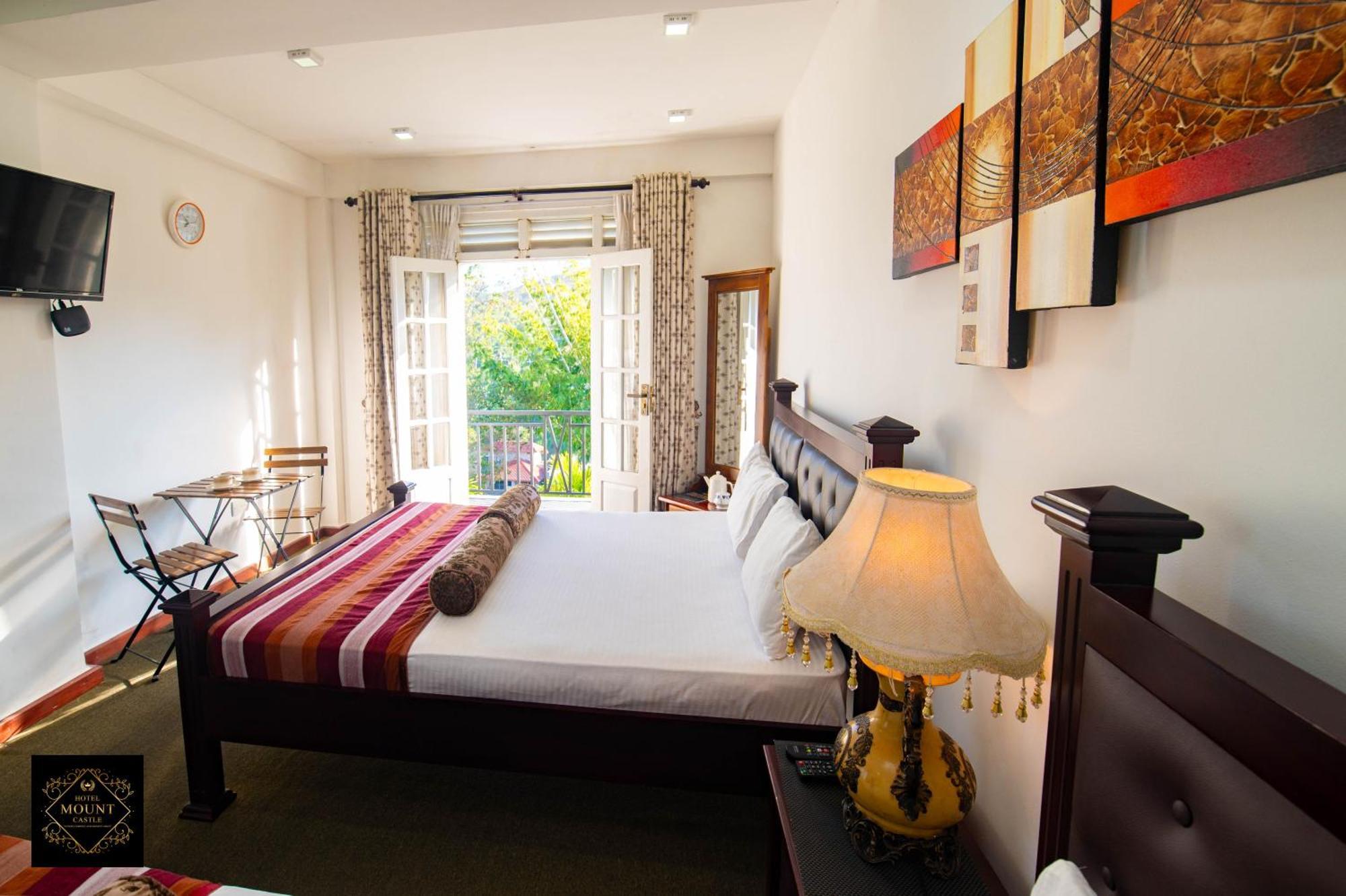 האטון Hotel Mount Castle מראה חיצוני תמונה